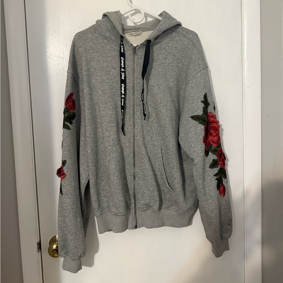 Emma & Sam Roses Zip-Up - Picture 1 of 5
